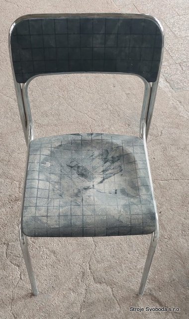 Retro židle  (1 - Retro zidle - 3 kusy.jpg)
